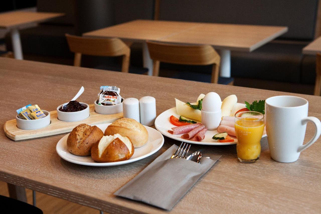 Holiday Inn Express - Darmstadt By Ihg Екстер'єр фото