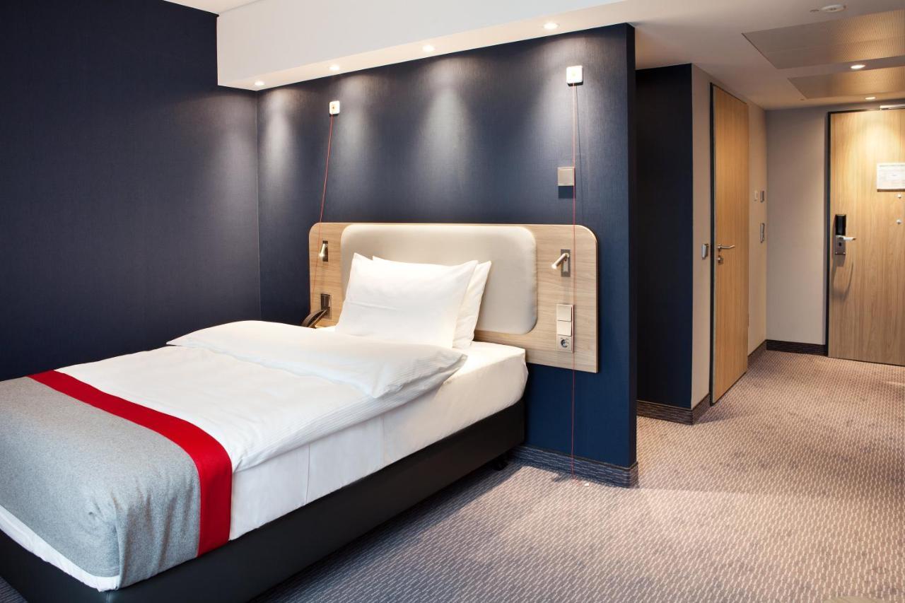 Holiday Inn Express - Darmstadt By Ihg Екстер'єр фото